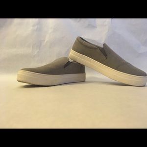 Women’s Slip on shoes